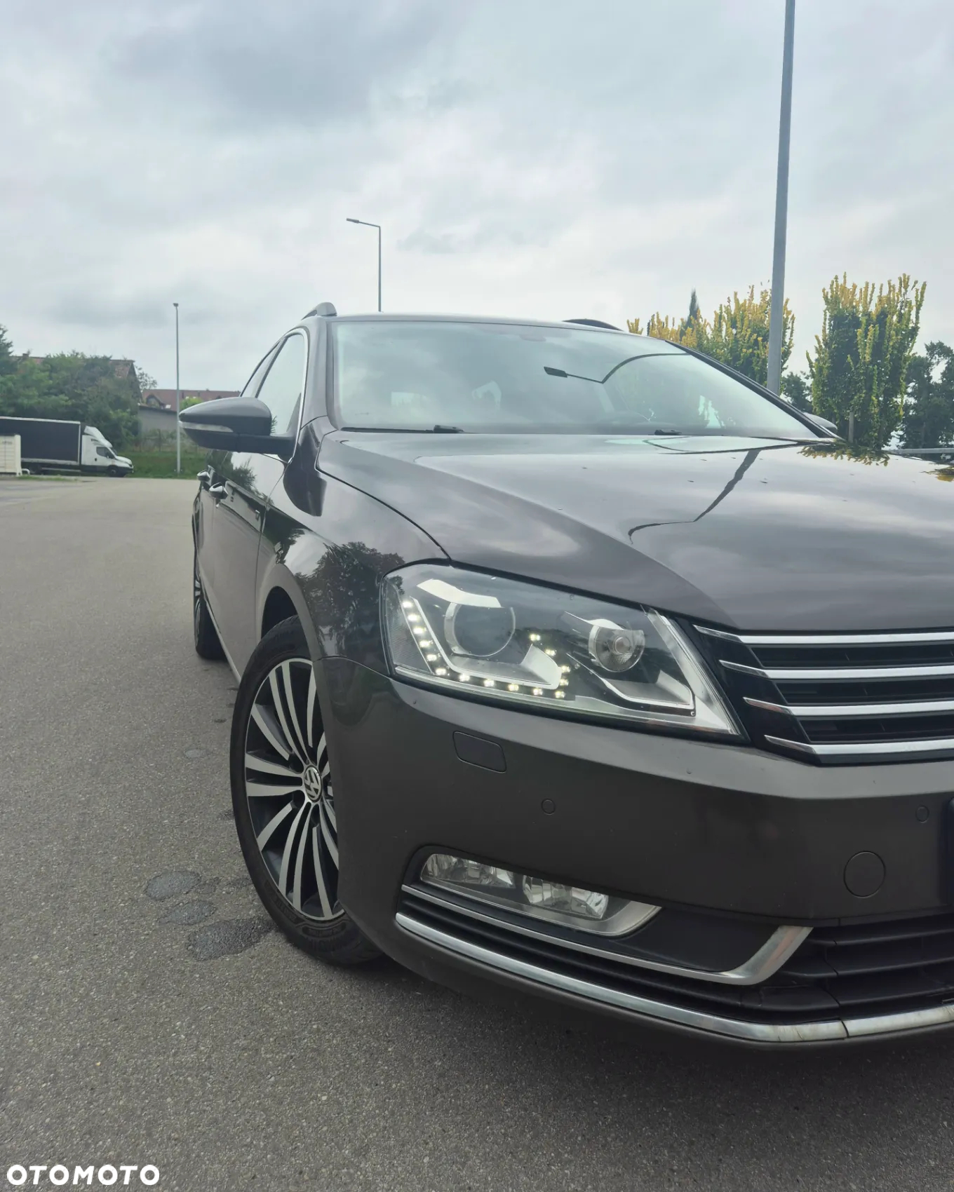 Volkswagen Passat 2.0 TDI Comfortline DSG - 13