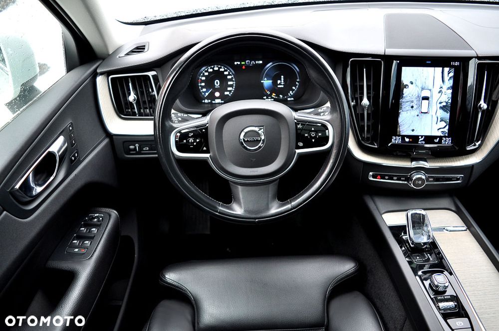 Volvo XC 60 T8 AWD Plug-In Hybrid Inscription - 28