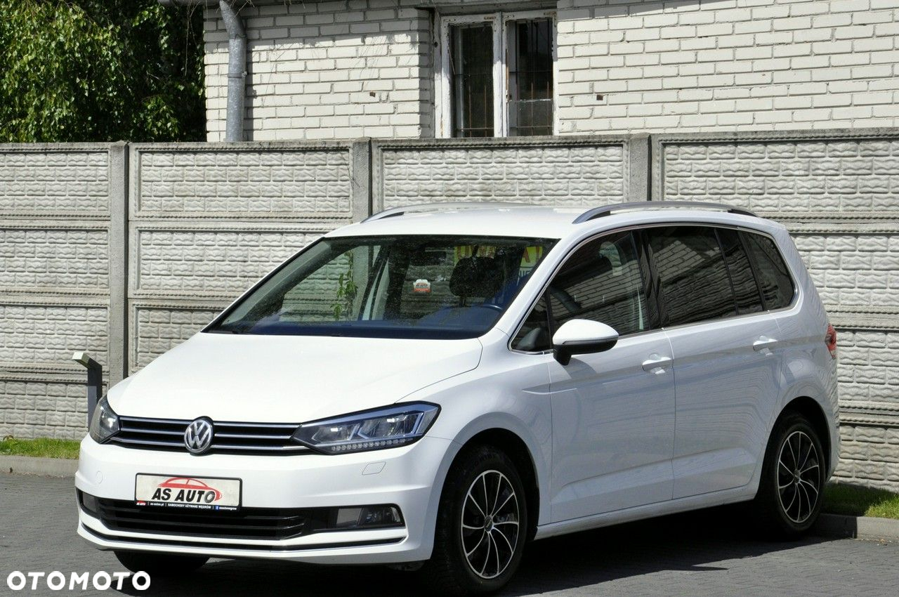 Volkswagen Touran 1.6 TDI SCR BlueMotion Technology DSG Comfortline - 24