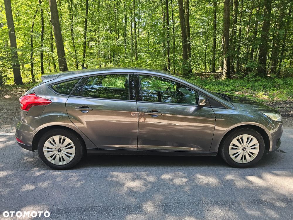 Ford Focus - 7