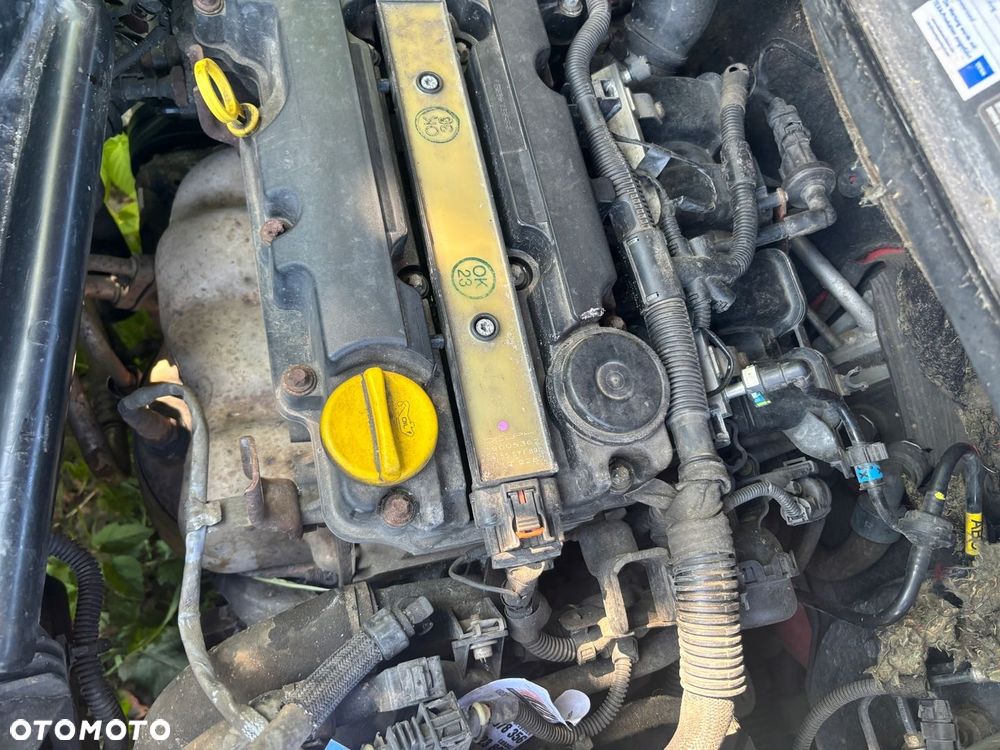 OPEL ASTRA IV J CORSA D ORAZ E MERIVA B SILNIK KOMPLETNY 1.4 16V KOD A14XER - 2
