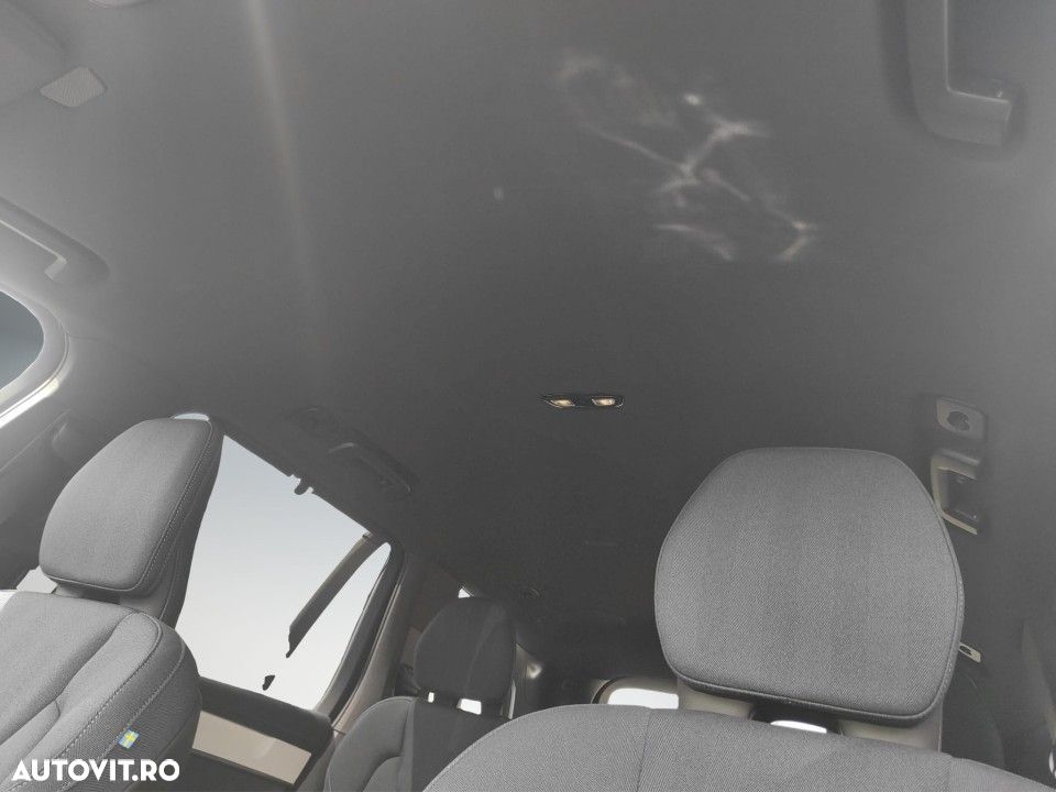 VOLVO XC90 2025 — imagine 17
