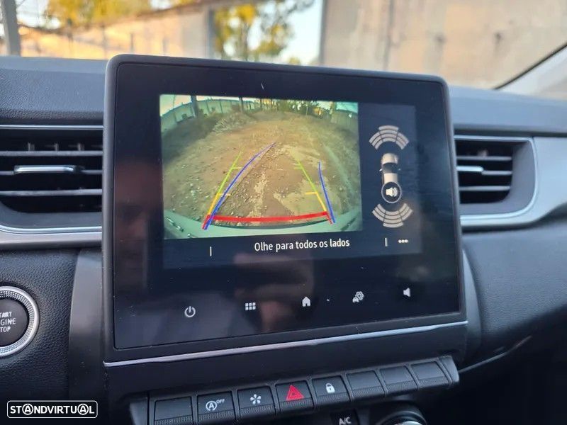 Renault Captur 1.5 dCi Initiale Paris EDC - 8