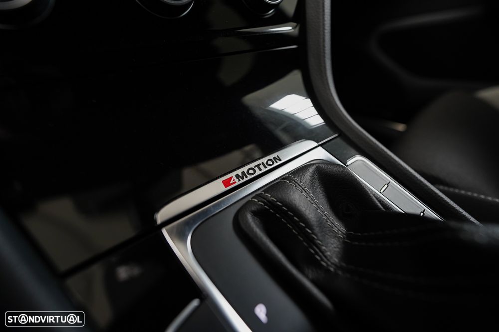 VW Golf 2.0 TSI R DSG - 28