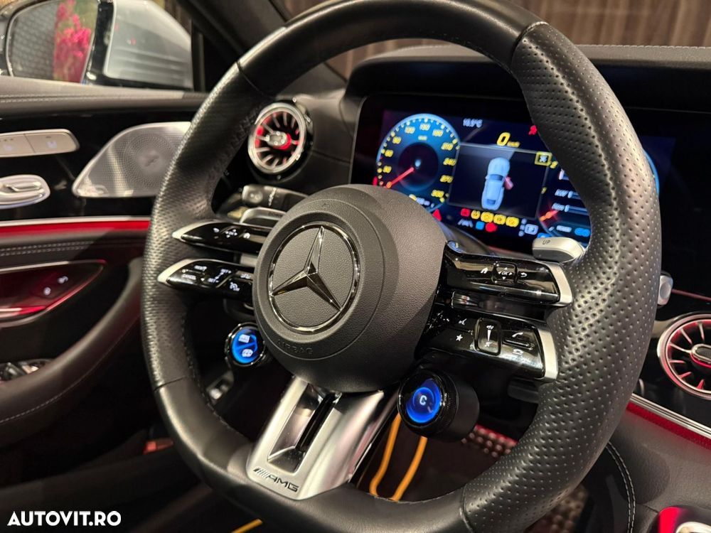 Mercedes-Benz AMG GT - 27