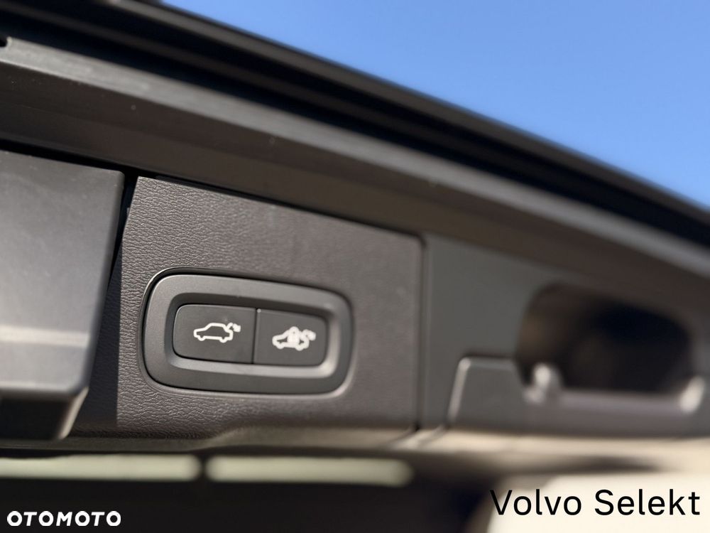 Volvo XC 60 - 35