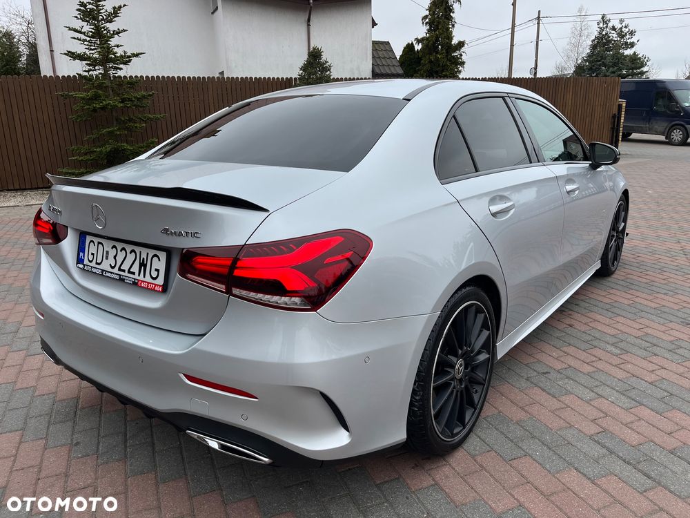Mercedes-Benz Klasa A 220 4-Matic AMG Line 7G-DCT - 16