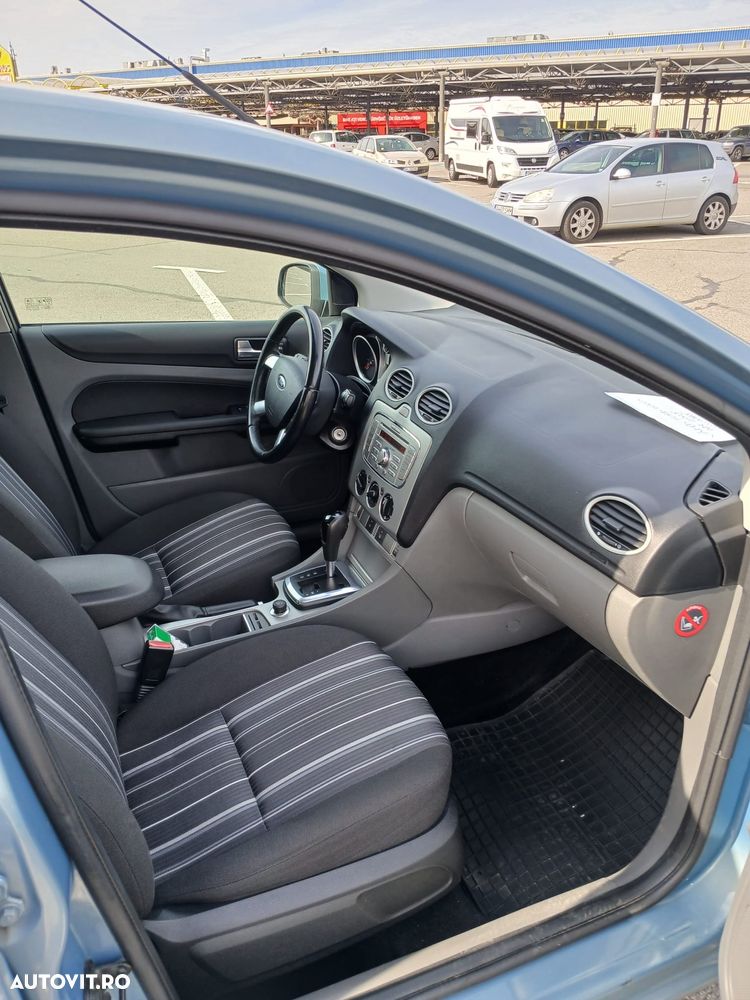 Ford Focus - 9