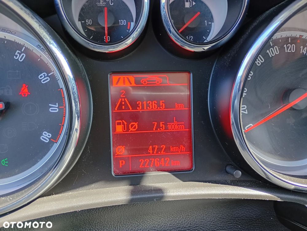 Opel Astra 1.6 Enjoy EU6 - 9