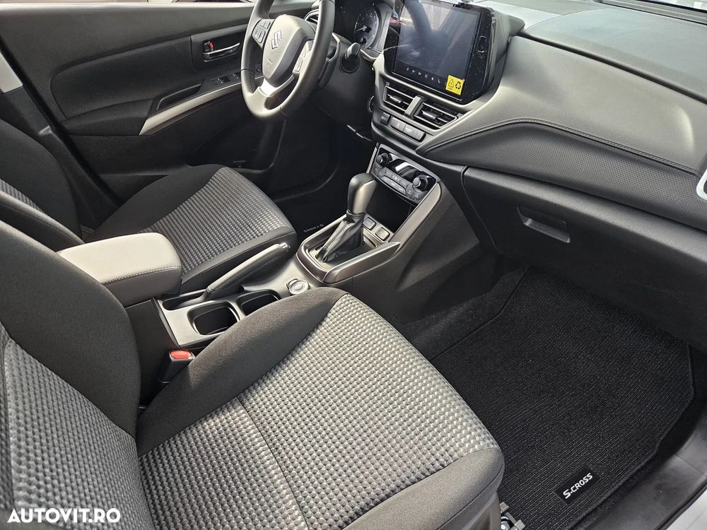 Suzuki S-Cross 1.4 Boosterjet 6AT AllGrip MHEV Passion - 26