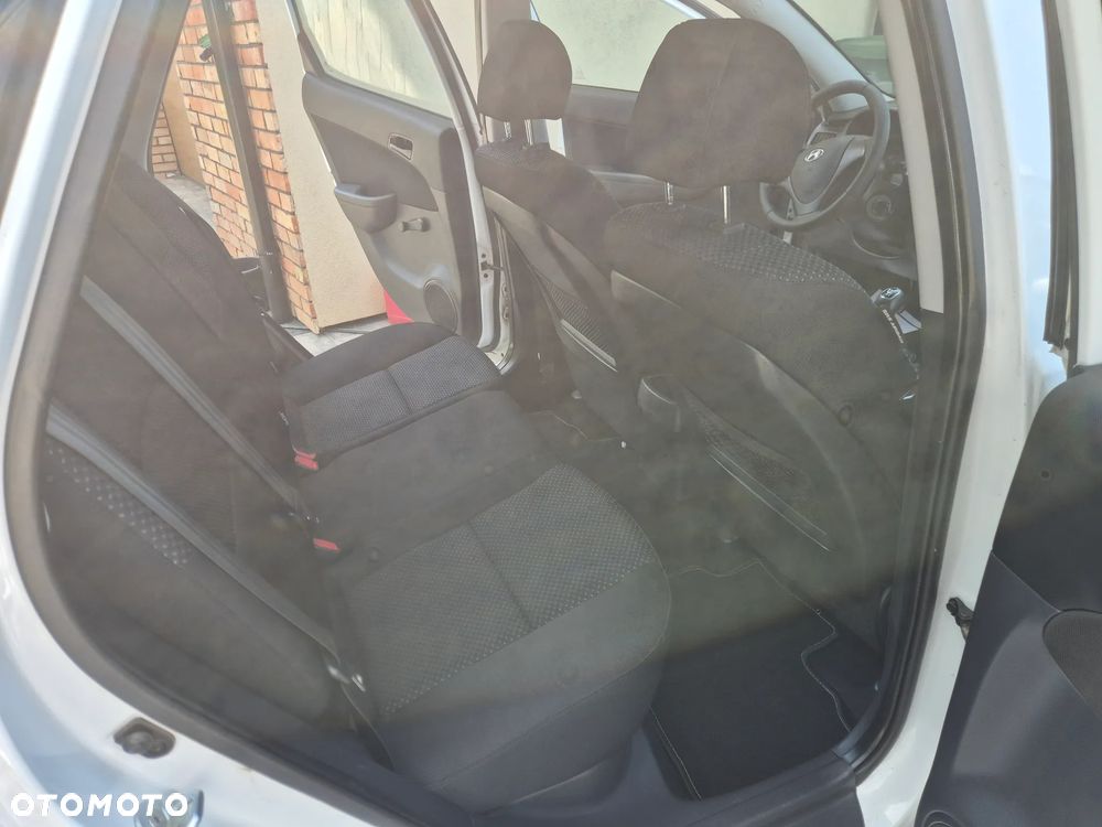 Hyundai i30 1.4 Comfort - 21