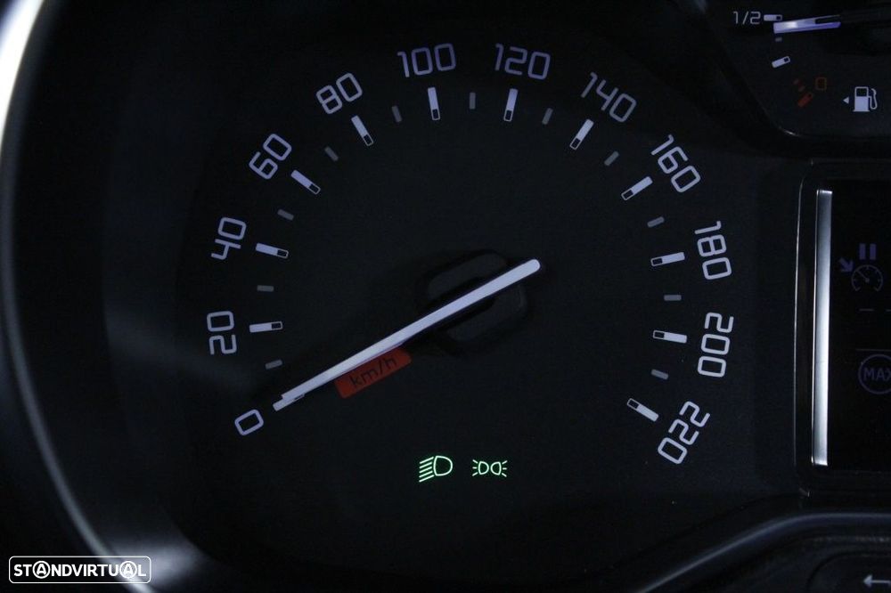 Citroën C3 Aircross 1.2 PureTech Plus - 28
