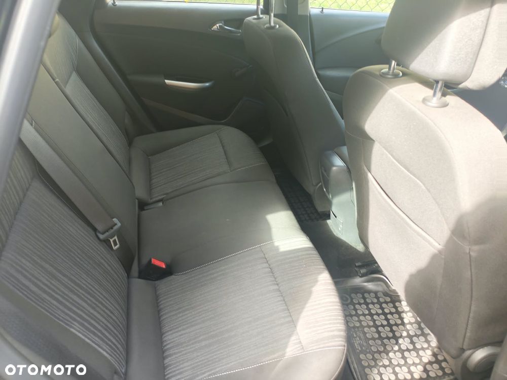 Opel Astra - 11