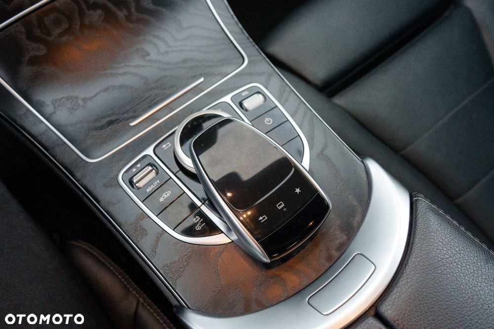 Mercedes-Benz Klasa C 350 e 7G-TRONIC Avantgarde - 27