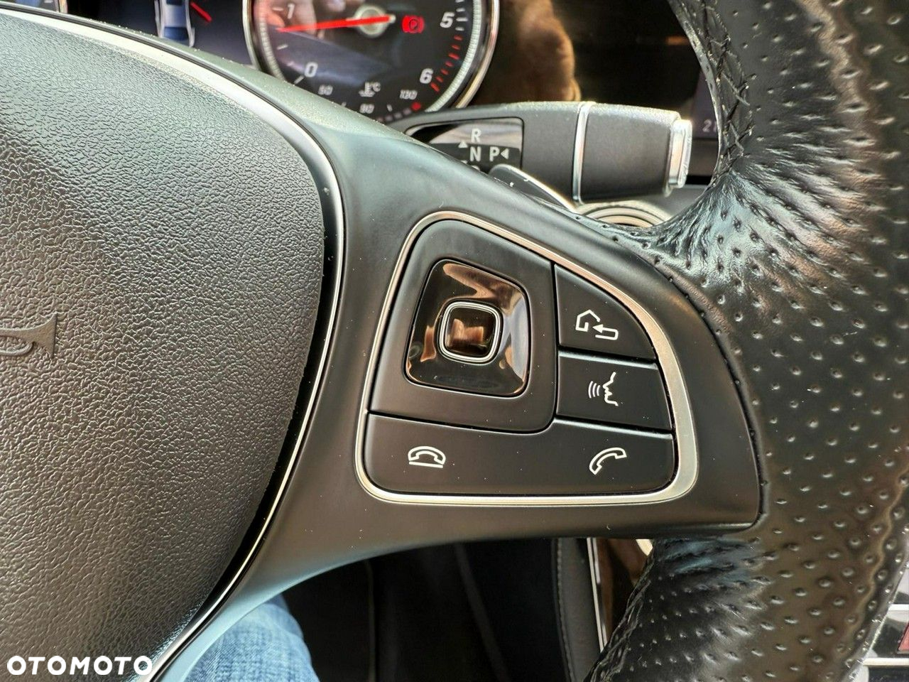 Mercedes-Benz Klasa E - 22