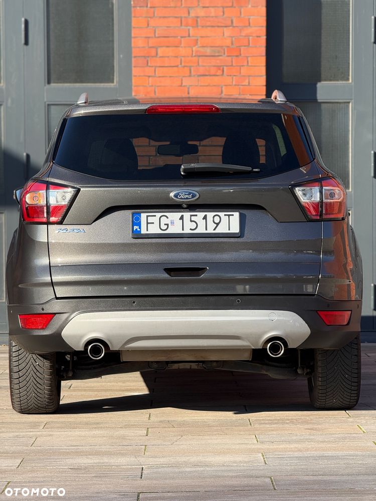 Ford Kuga - 11