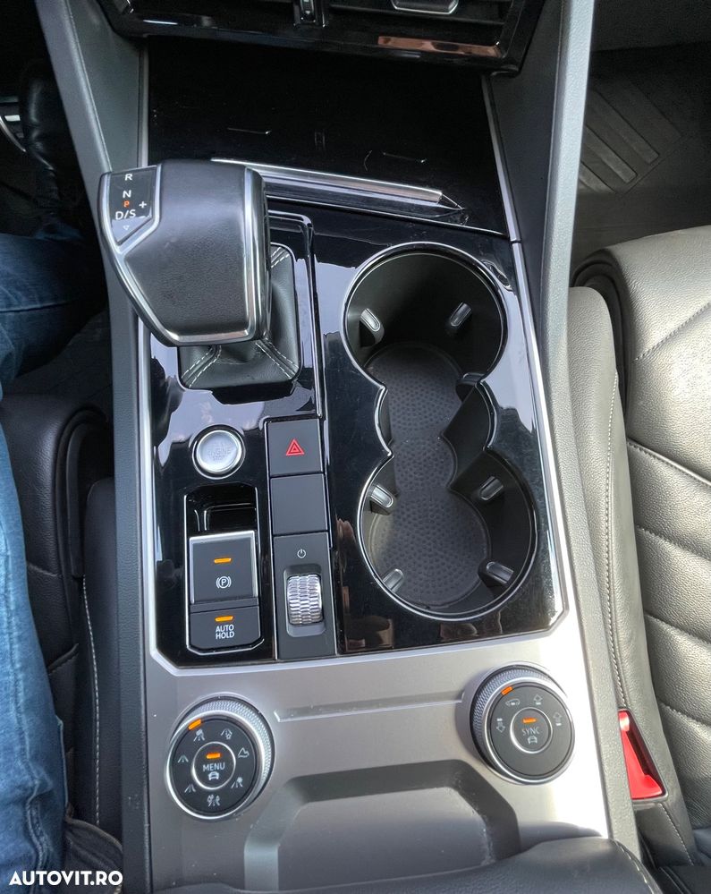 Volkswagen Touareg V6 TDI R-Style - 14