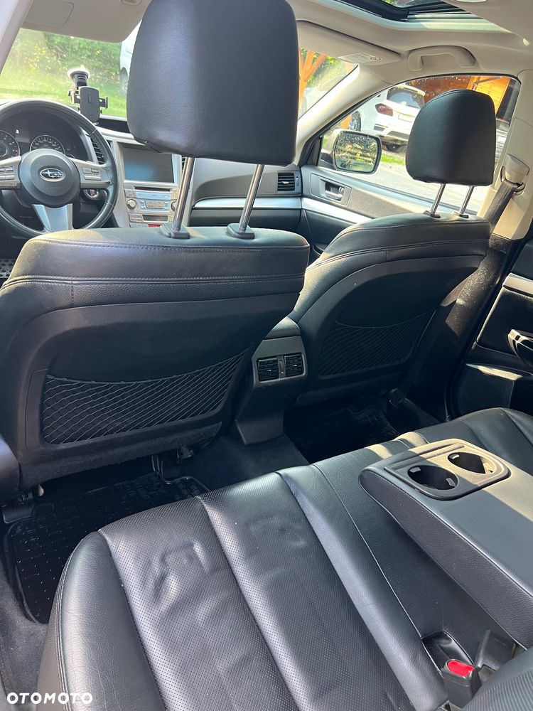 Subaru Legacy - 4