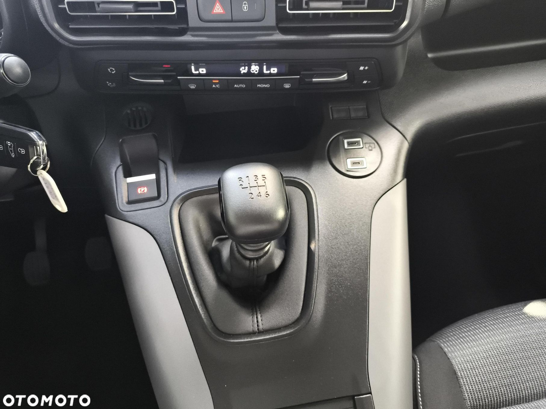 Toyota Proace City Verso 1.5 D-4D Family - 26