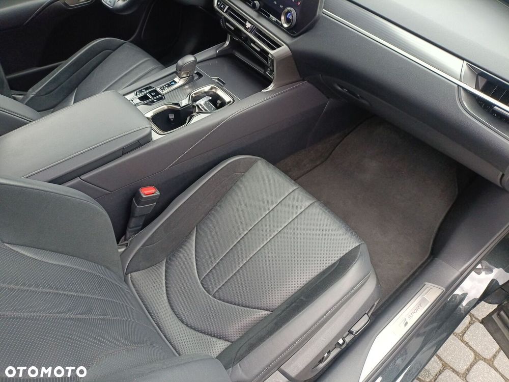 Lexus RX - 10