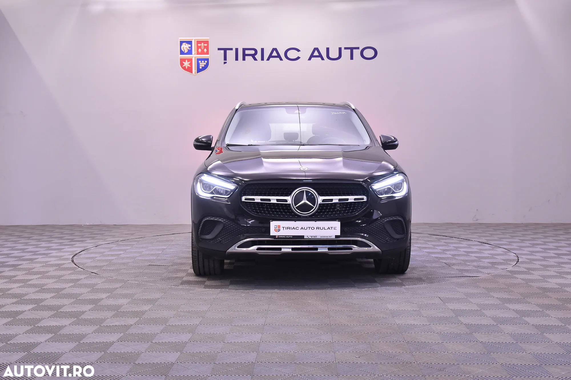 Mercedes-Benz GLA 250 e - 8