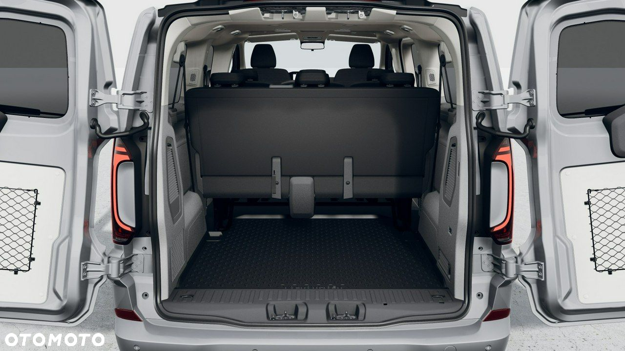 Volkswagen Caravelle - 5