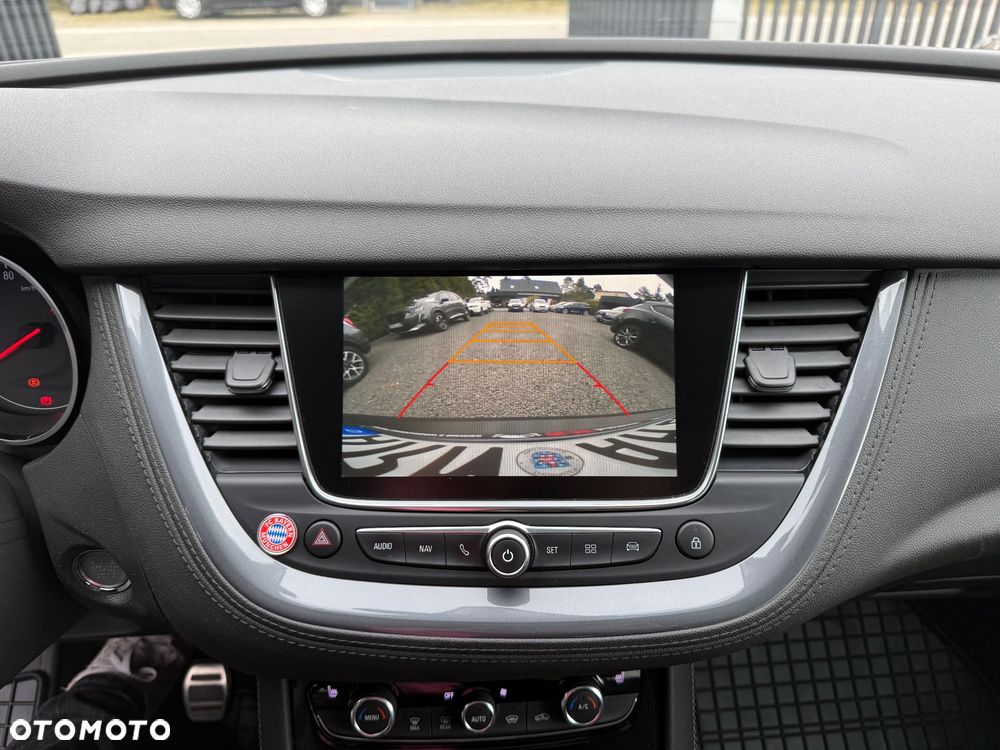 Opel Grandland X 1.5 D Start/Stop INNOVATION - 17