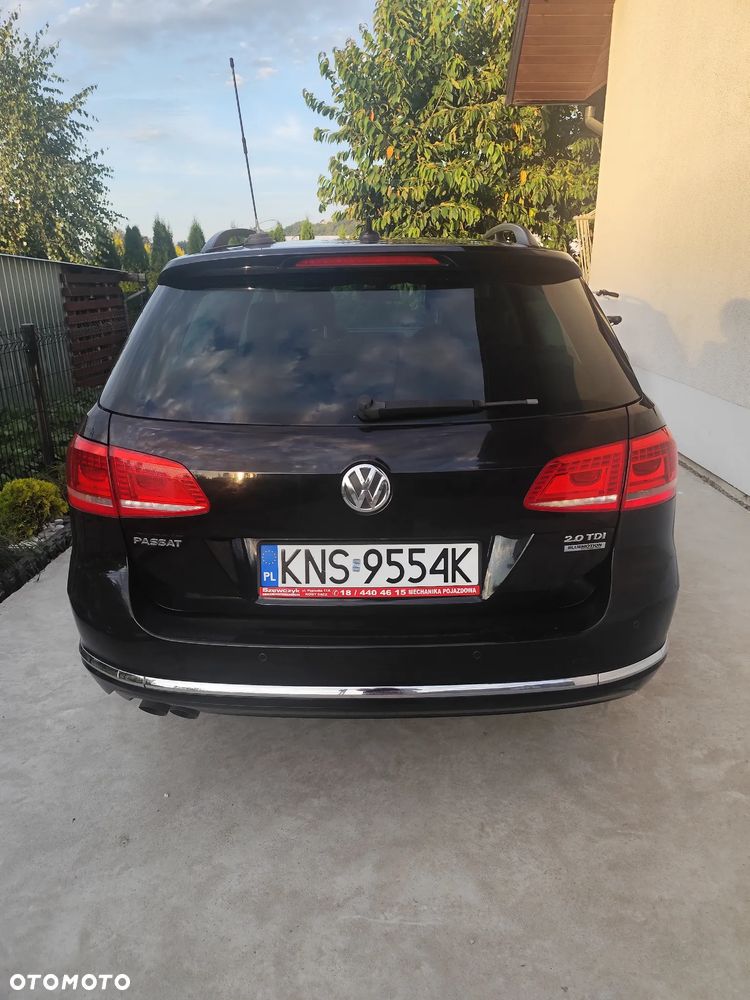 Volkswagen Passat 2.0 TDI Highline - 8