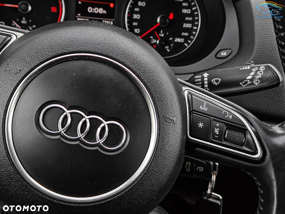 Audi Q3 2.0 TDI Quattro S tronic - 28