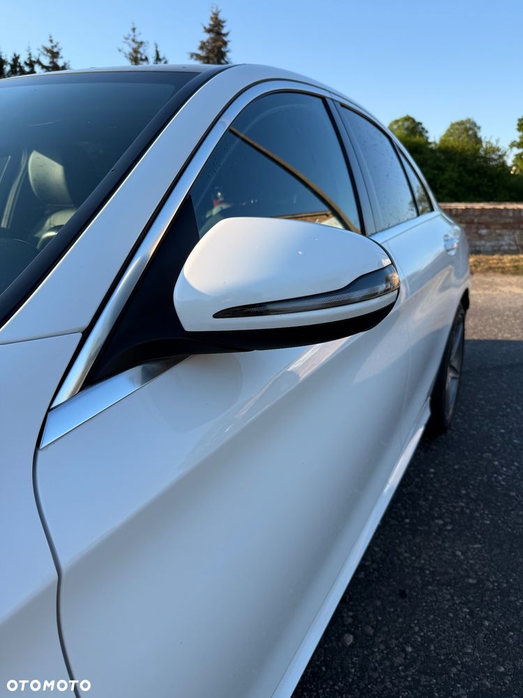 Mercedes-Benz Klasa C 200 4-Matic 9G-TRONIC - 8