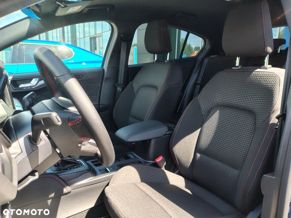 Ford Focus - 22