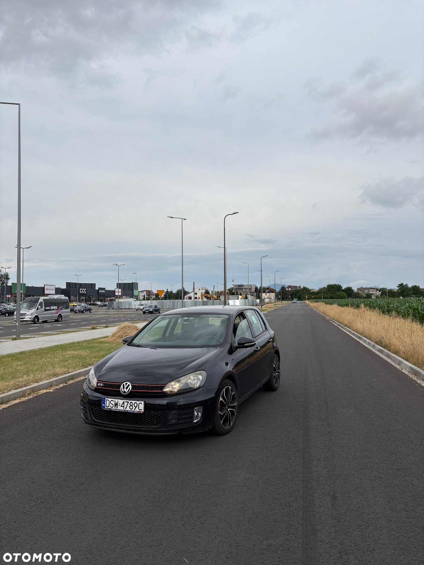 Volkswagen Golf - 14