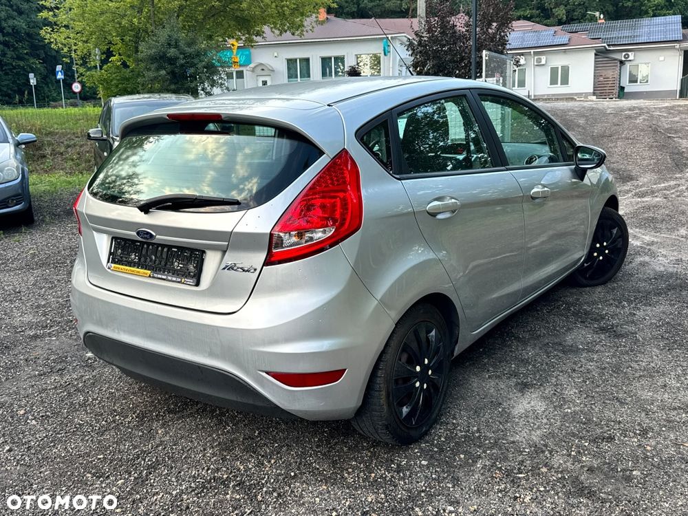 Ford Fiesta - 4