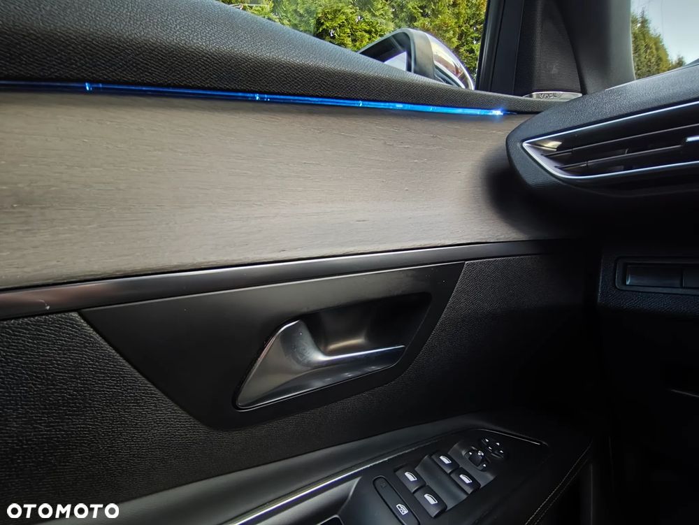 Peugeot 3008 BlueHDi 180 Stop & Start EAT6 GT - 16