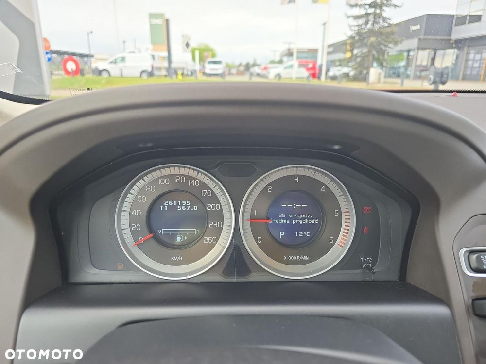 Volvo XC 60 - 15