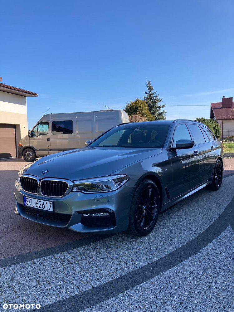 BMW Seria 5 520d M Sport - 13