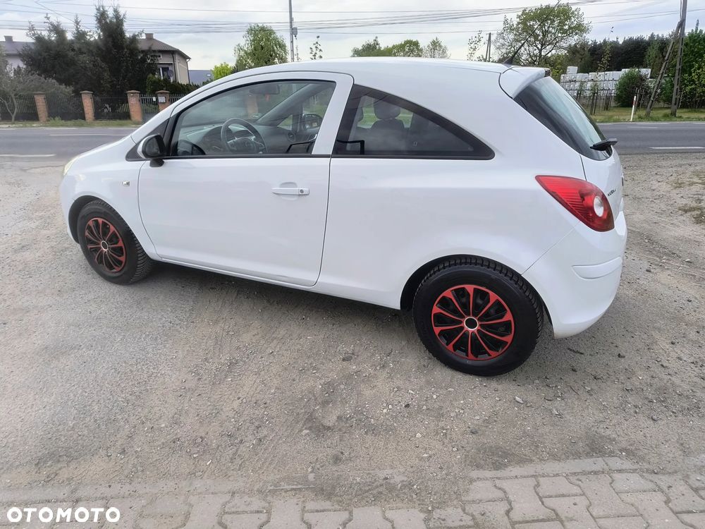 Opel Corsa 1.2 16V Color Edition - 4