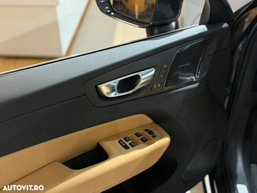 Volvo XC 60 - 12