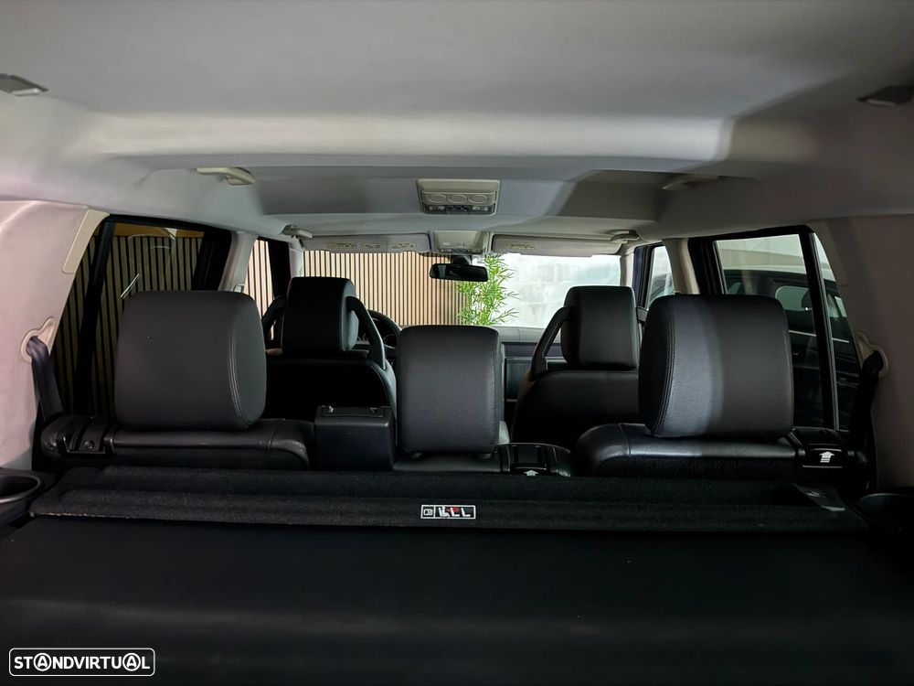 Land Rover Discovery 2.7 TD V6 HSE Auto. - 38