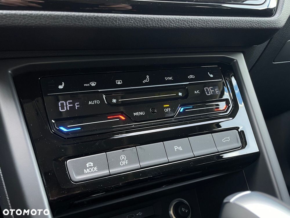 Volkswagen Touran 1.5 TSI EVO Highline DSG - 22