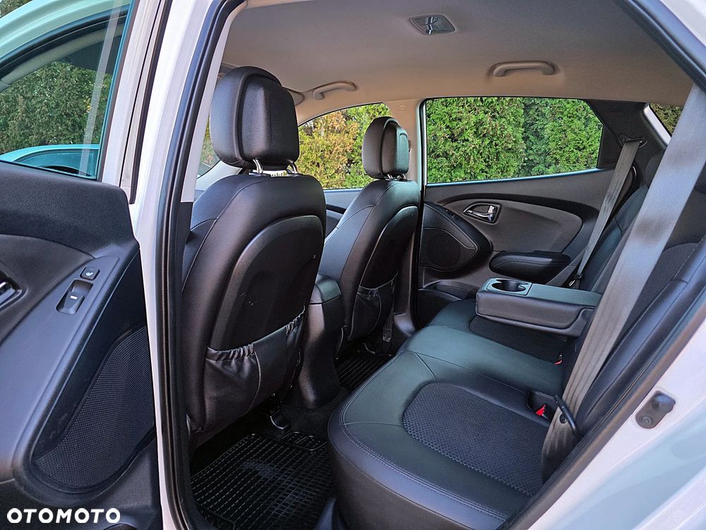 Hyundai ix35 1.7 CRDi Premium 2WD - 12