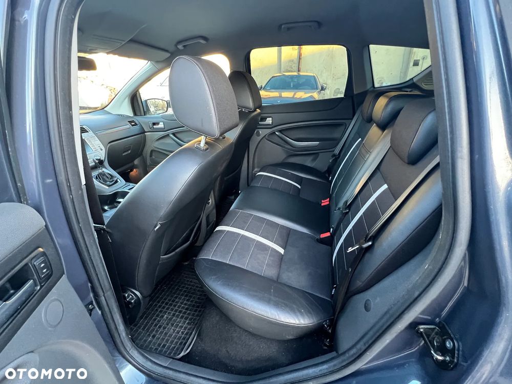 Ford Kuga 2.0 TDCi Titanium - 9