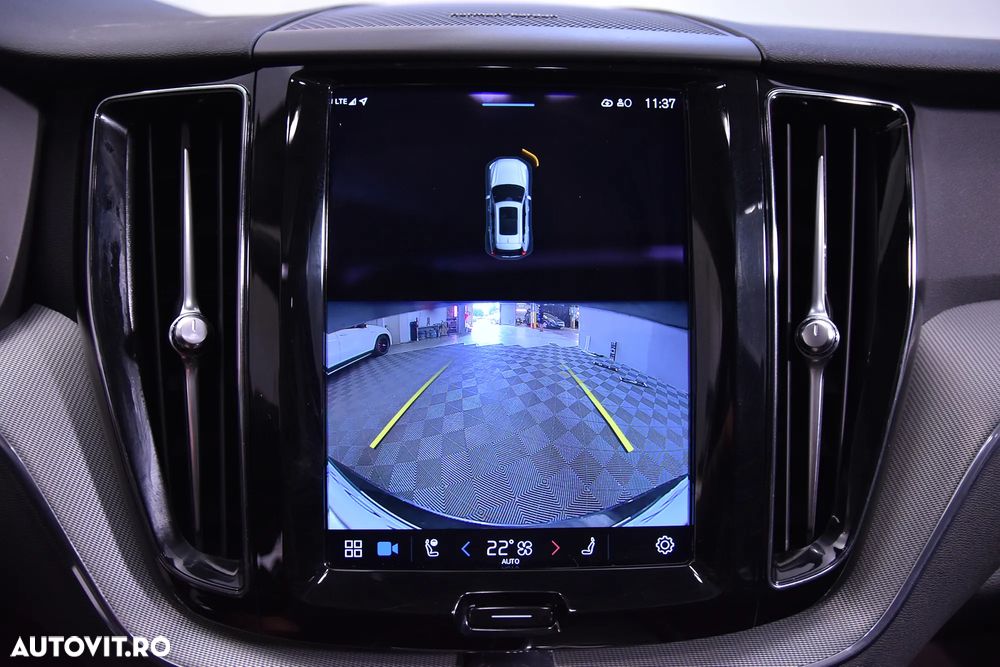 Volvo XC 60 - 18