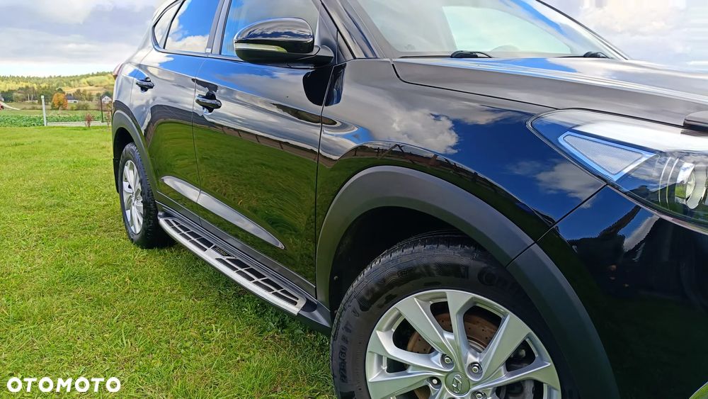 Hyundai Tucson 1.7 CRDI BlueDrive Style 2WD - 9