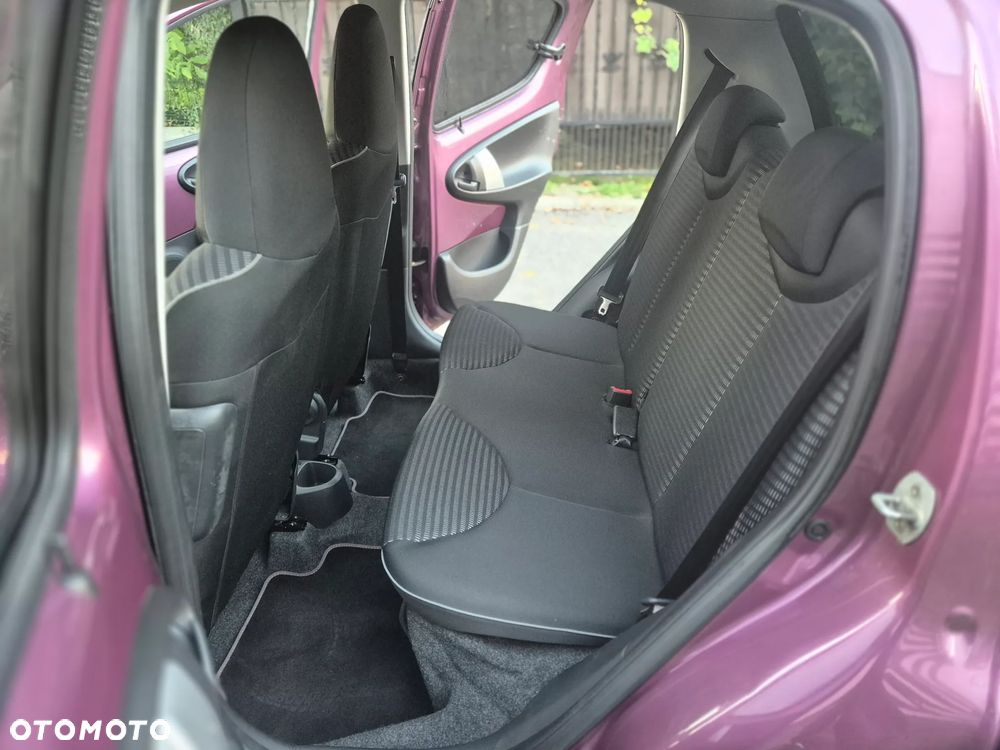 Peugeot 107 - 15