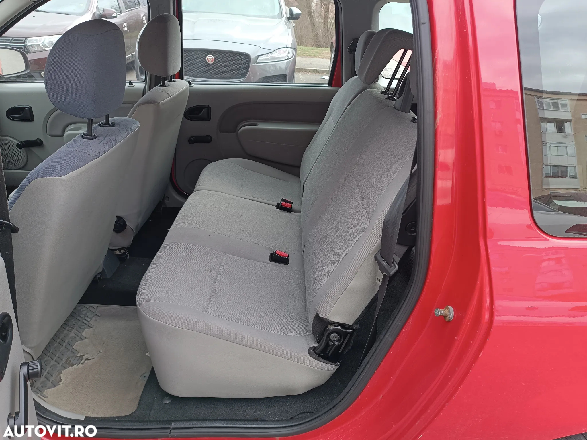 Dacia Logan MCV dCi 90 Live II - 12