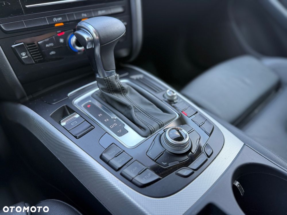 Audi A4 Avant 2.0 TDI DPF multitronic S line Sportpaket - 27