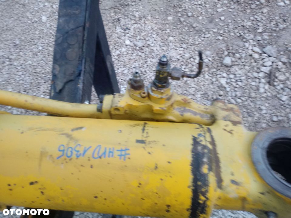 Siłownik hydrauliczny koparki Komatsu PC 138 160 180 190 200 210 240 290 340 360 Tłok Tłoczysko - 9