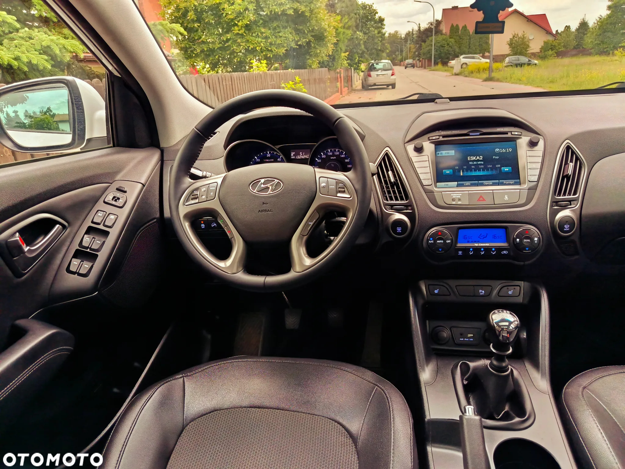 Hyundai ix35 1.7 CRDi Premium 2WD - 16