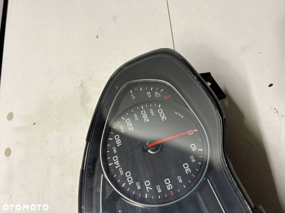 4H0 920 800 F Licznik 4.2 TDI Audi A8 S8 D4 4H - 2